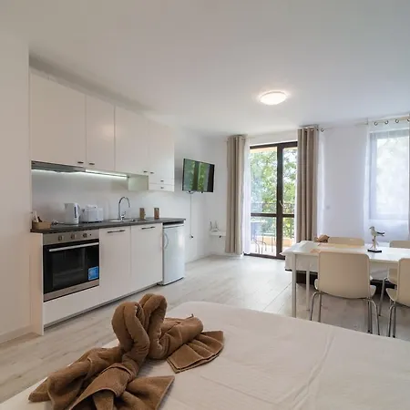 Апартамент Sea Star Kabakum